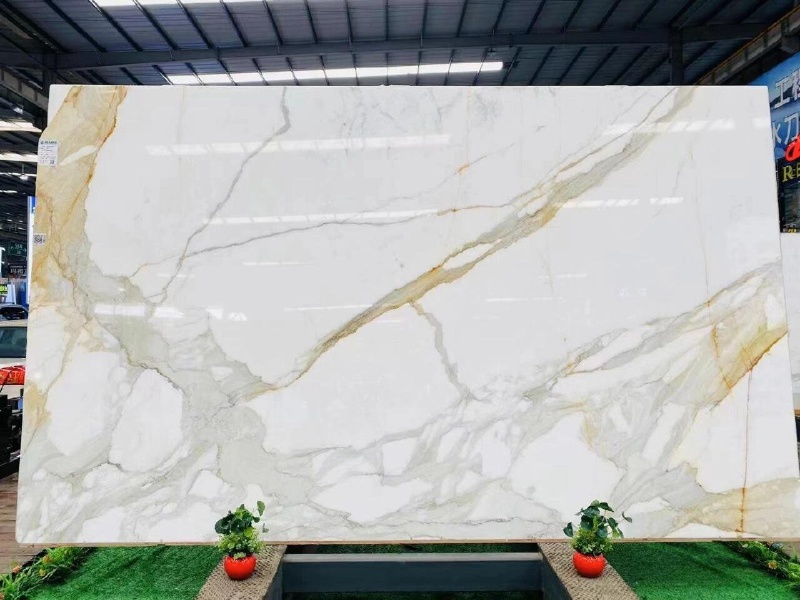 Calacatta oro