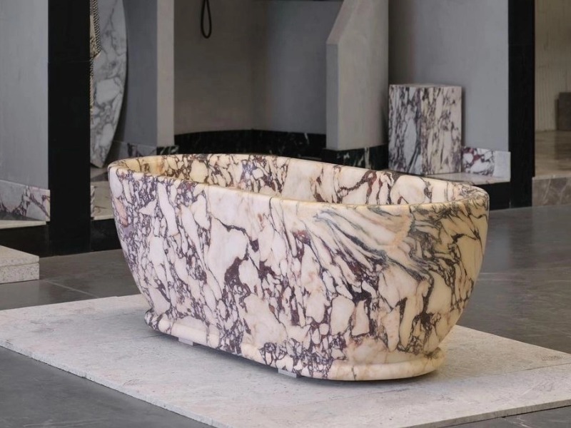 Bathtub